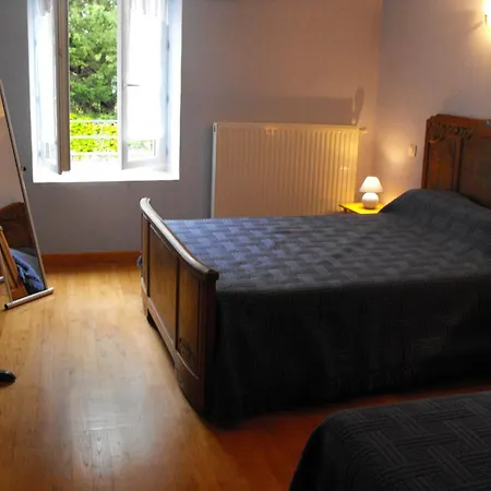 11 Pers., Charme Rural, Internet, Animaux Admis - Fr-1-496-86 *